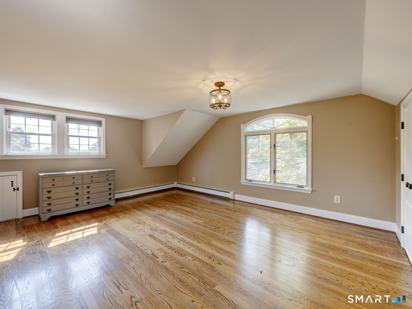 156 Red Stone Hill Plainville CT 06062