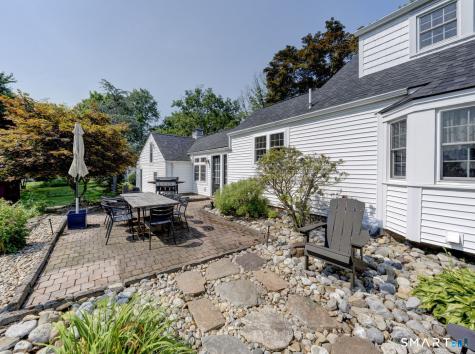 156 Red Stone Hill Plainville CT 06062