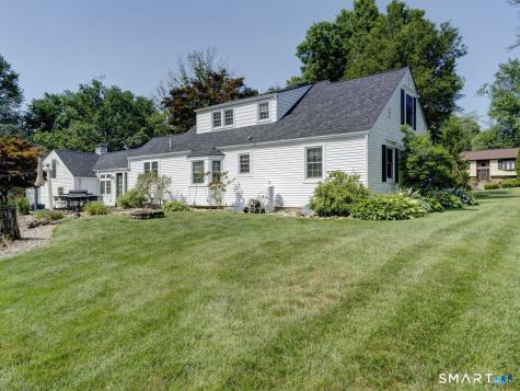 156 Red Stone Hill Plainville CT 06062