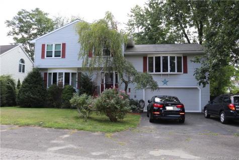 16 Calo Street Waterbury CT 06708