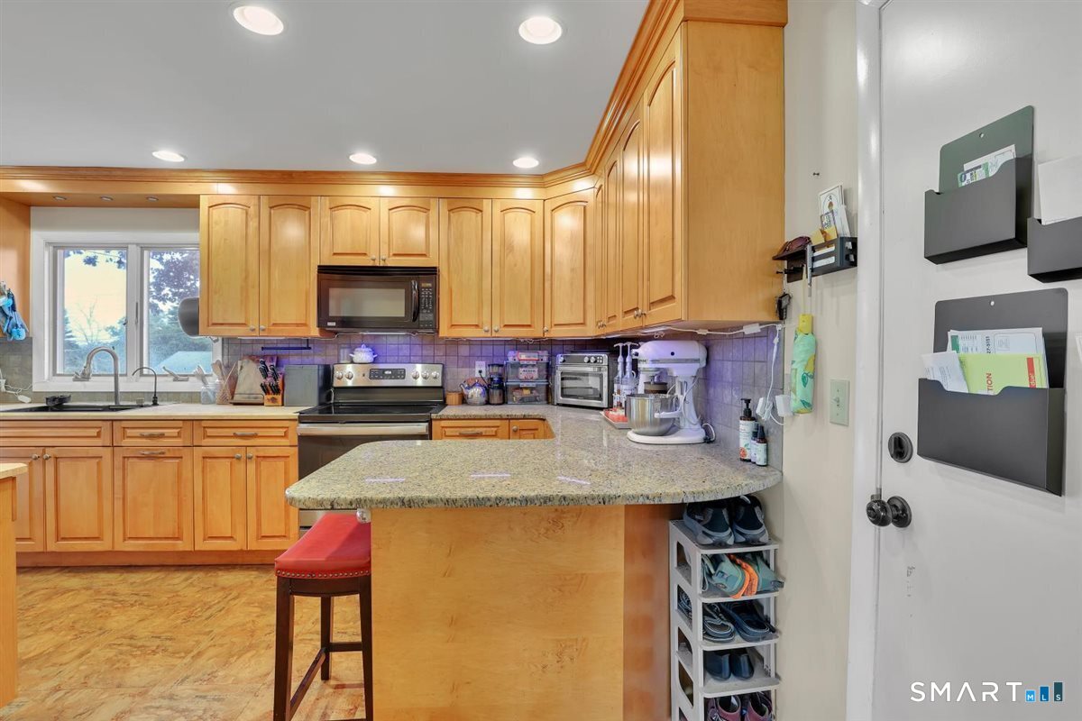 46 Crestridge Drive Vernon CT 06066