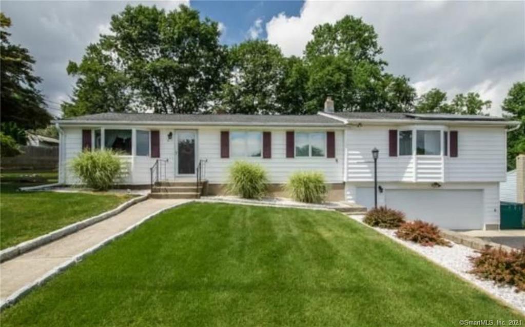 9 Golden Rod Drive Ansonia CT 06401