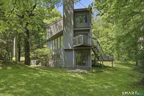 57 Grouse Lane Woodbridge CT 06525