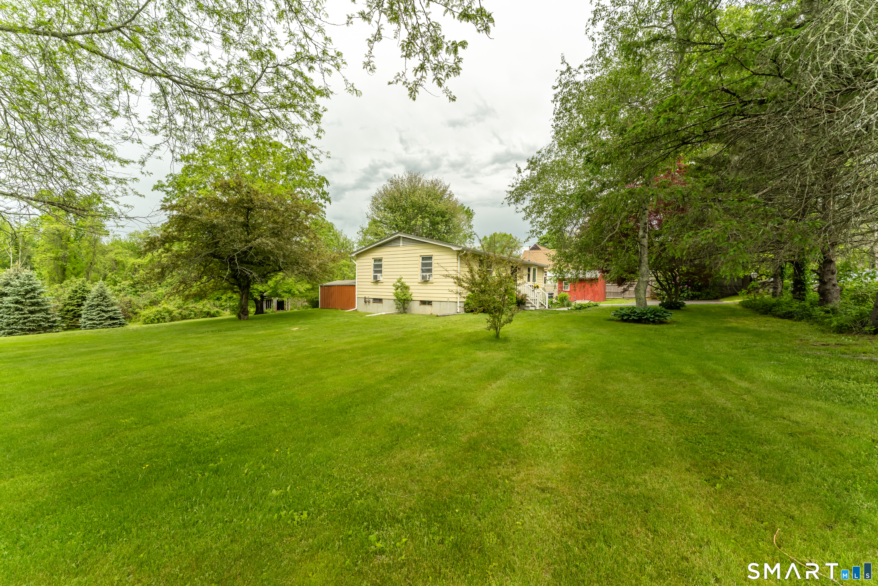 894 Route 169 Woodstock CT 06281