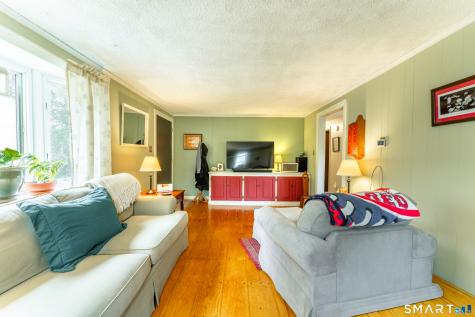 894 Route 169 Woodstock CT 06281