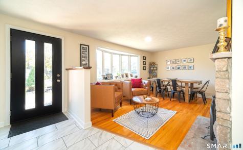 22 Valley Brook Lane North Haven CT 06473