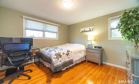 22 Valley Brook Lane North Haven CT 06473