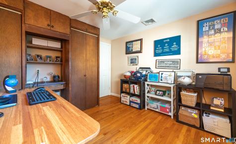 22 Valley Brook Lane North Haven CT 06473