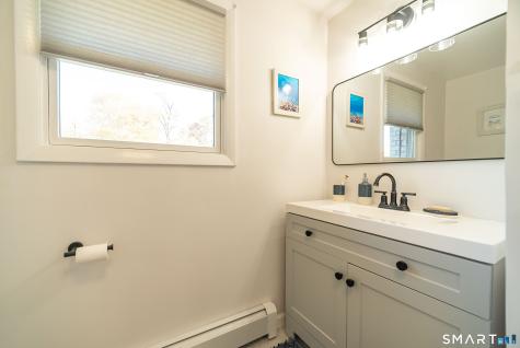 22 Valley Brook Lane North Haven CT 06473