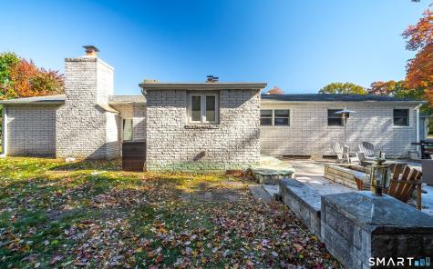 22 Valley Brook Lane North Haven CT 06473