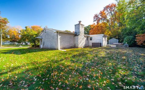 22 Valley Brook Lane North Haven CT 06473