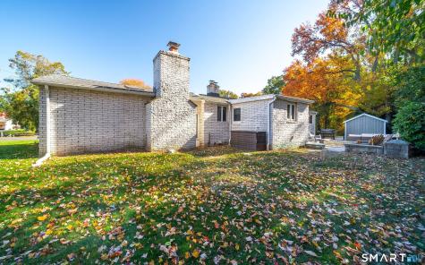22 Valley Brook Lane North Haven CT 06473