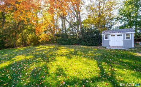 22 Valley Brook Lane North Haven CT 06473