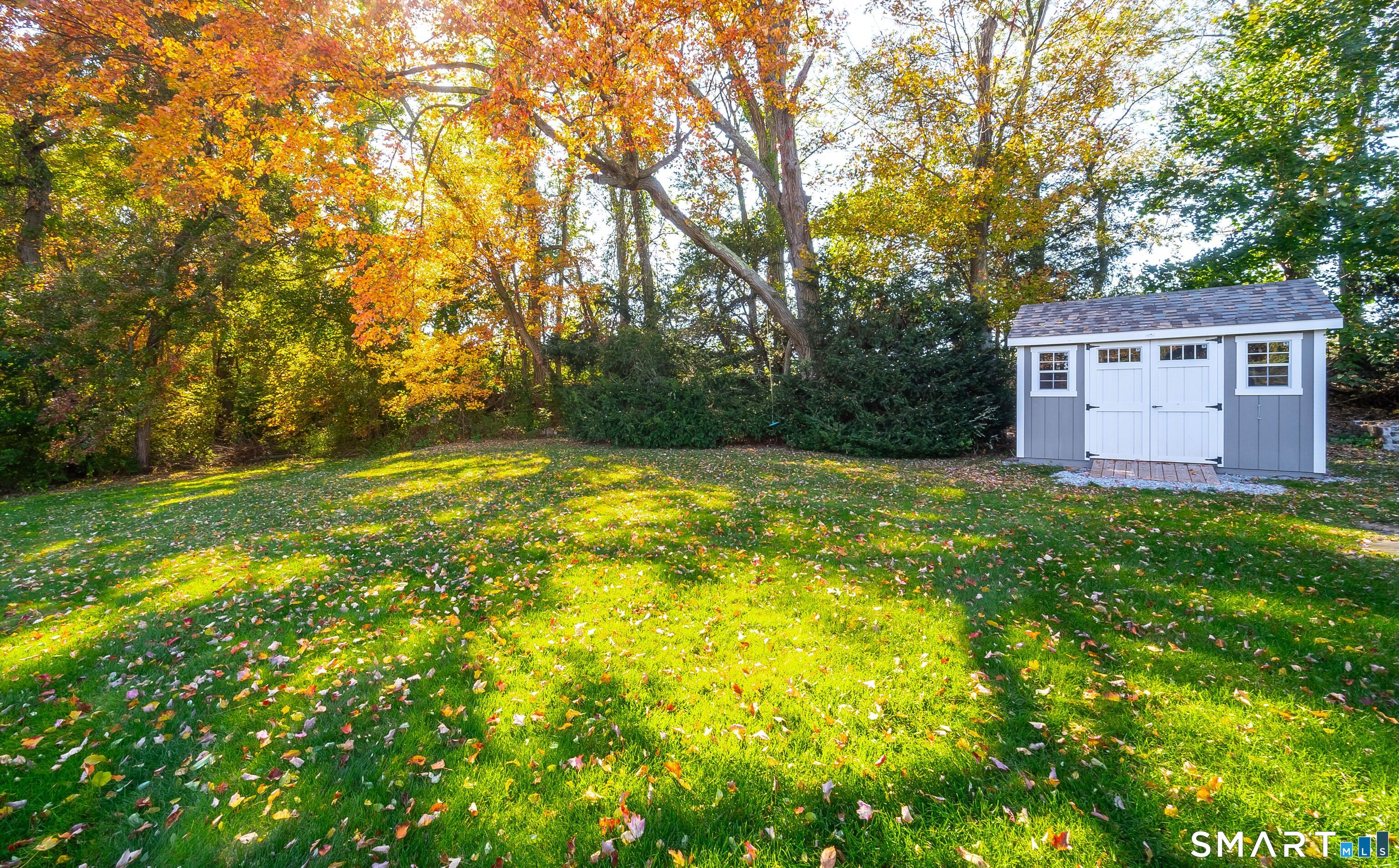 22 Valley Brook Lane North Haven CT 06473