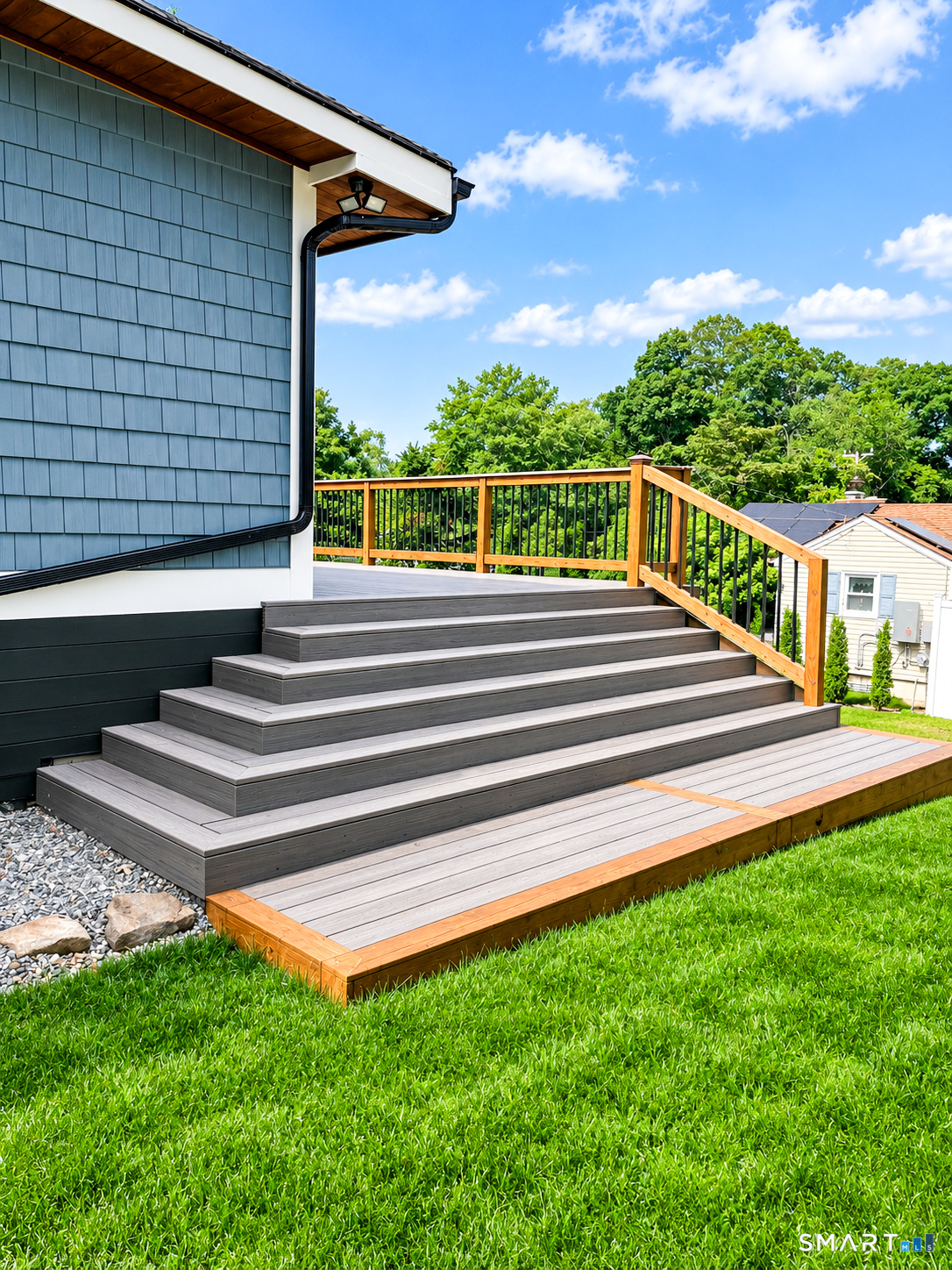 4 Mohawk Trail East Hampton CT 06424