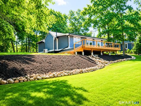 4 Mohawk Trail East Hampton CT 06424