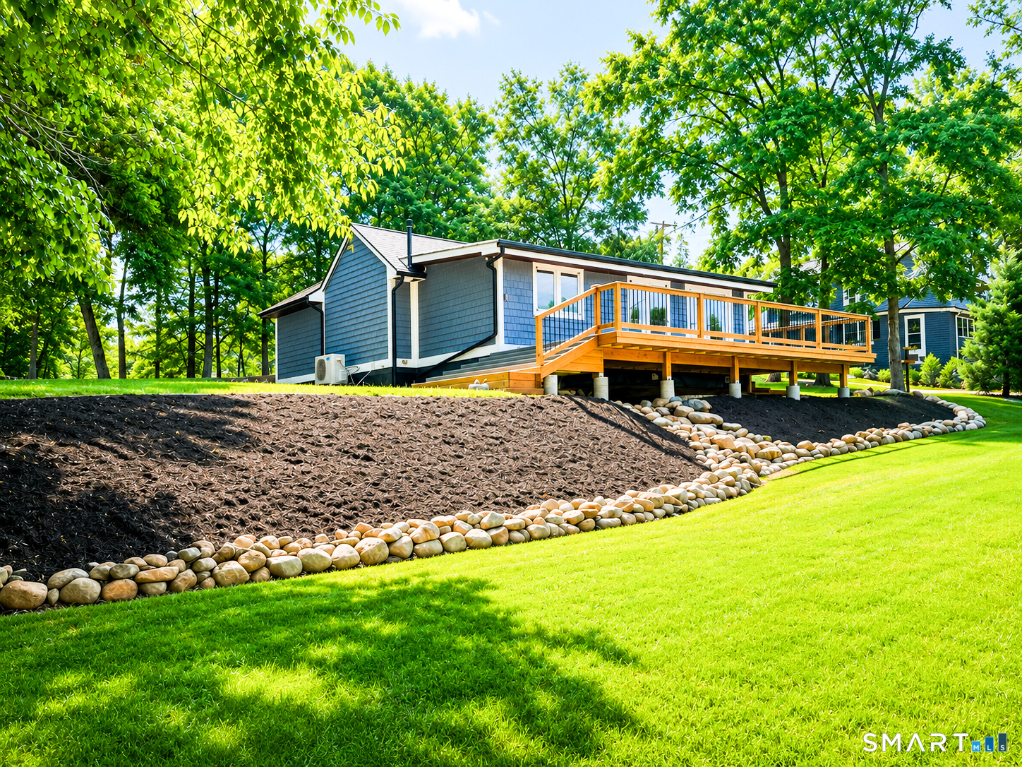 4 Mohawk Trail East Hampton CT 06424