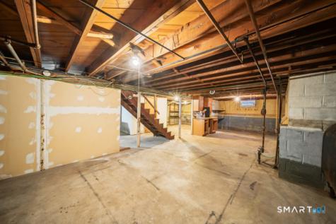 754 Jones Hill Road West Haven CT 06516