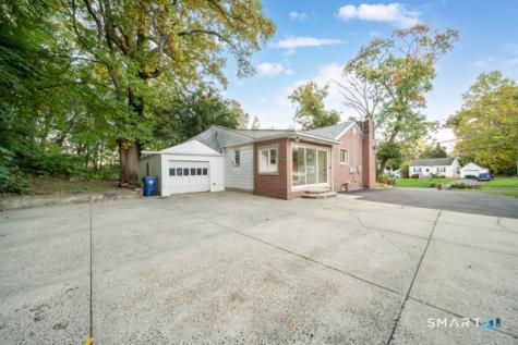 754 Jones Hill Road West Haven CT 06516