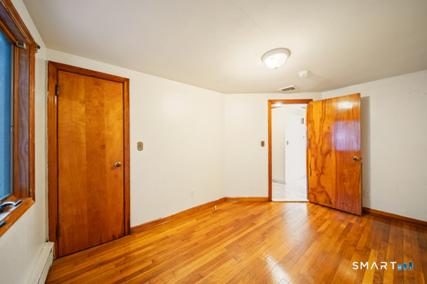 754 Jones Hill Road West Haven CT 06516