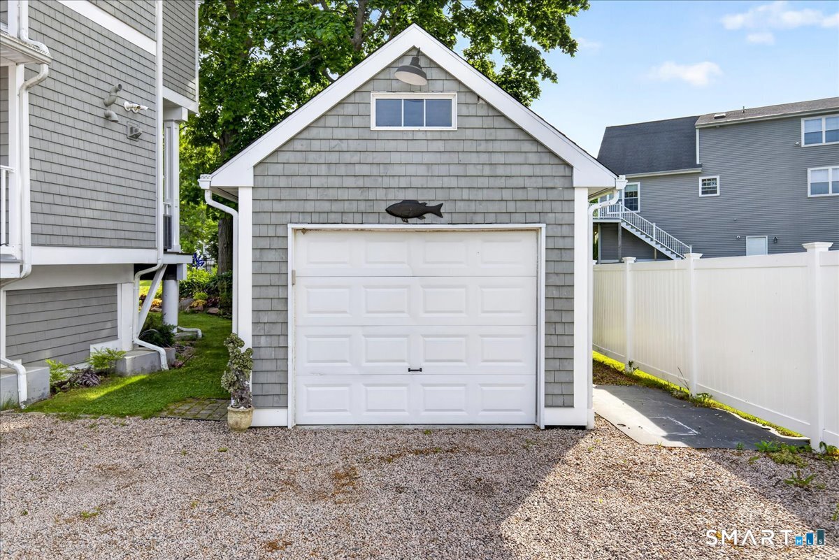 284 Shore Drive Branford CT 06405