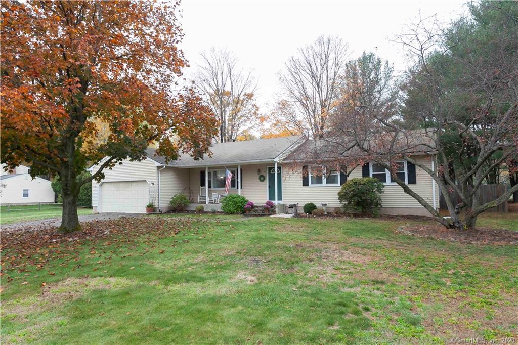 35 Deepwood Road Simsbury CT 06070