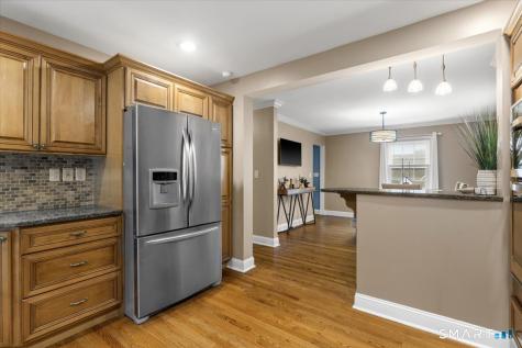 264 Sunrise Terrace Bridgeport CT 06606