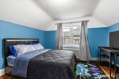 264 Sunrise Terrace Bridgeport CT 06606