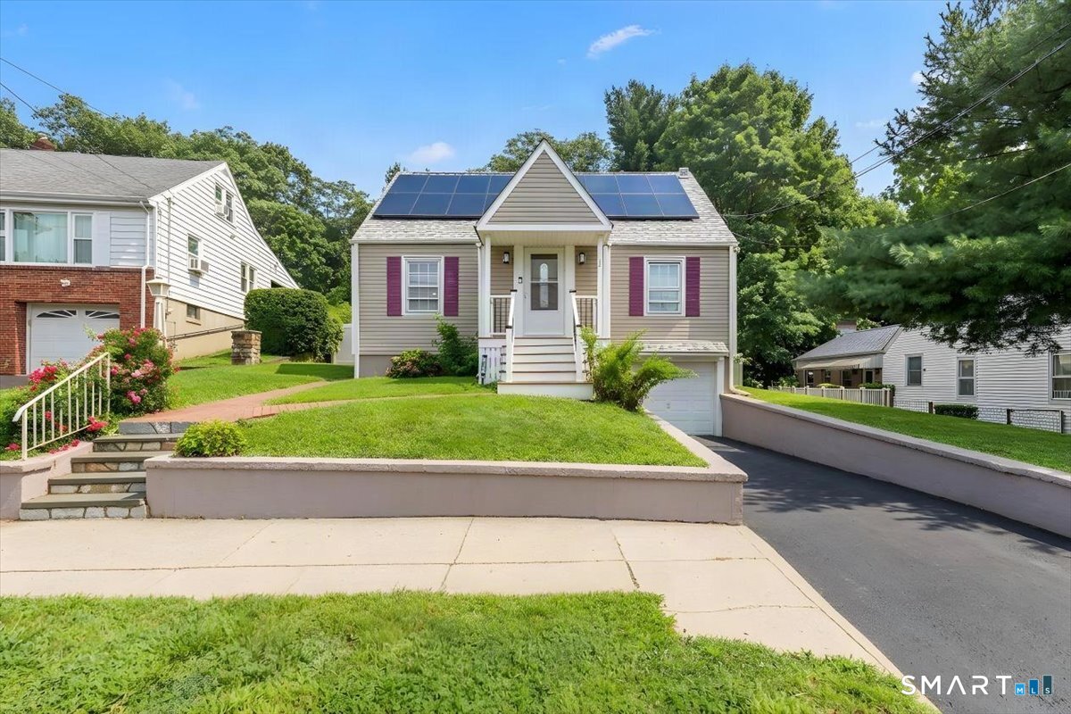 264 Sunrise Terrace Bridgeport CT 06606