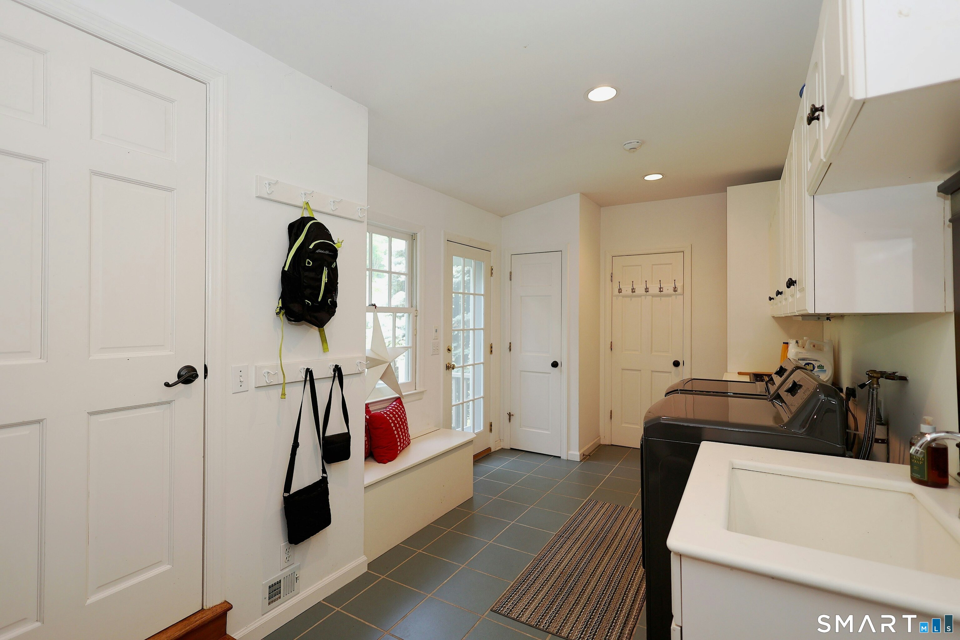 41 Nutmeg Ridge Ridgefield CT 06877