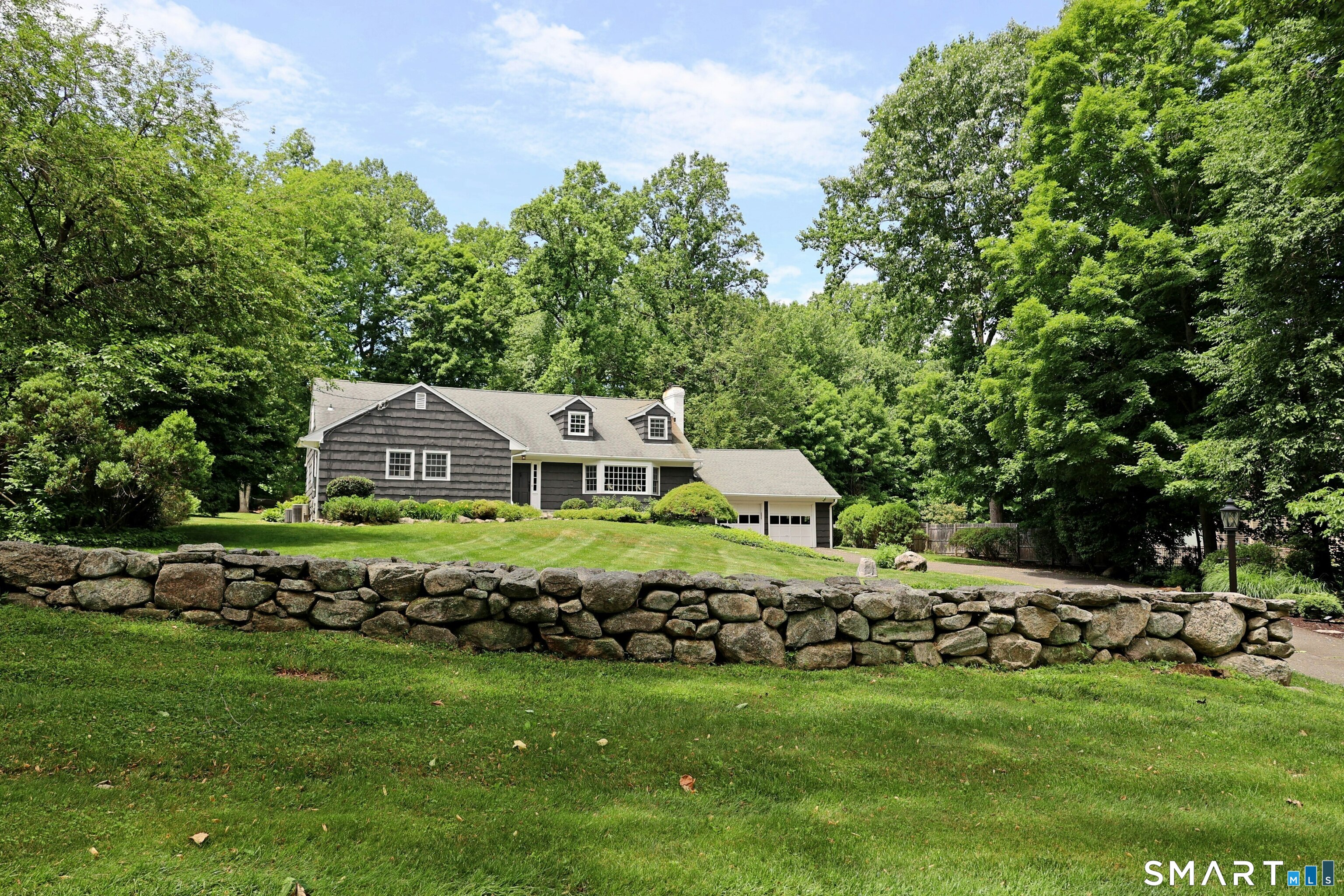 41 Nutmeg Ridge Ridgefield CT 06877