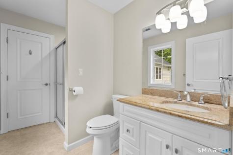 43 Chestnut Grove Guilford CT 06437