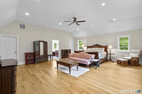 43 Chestnut Grove Guilford CT 06437