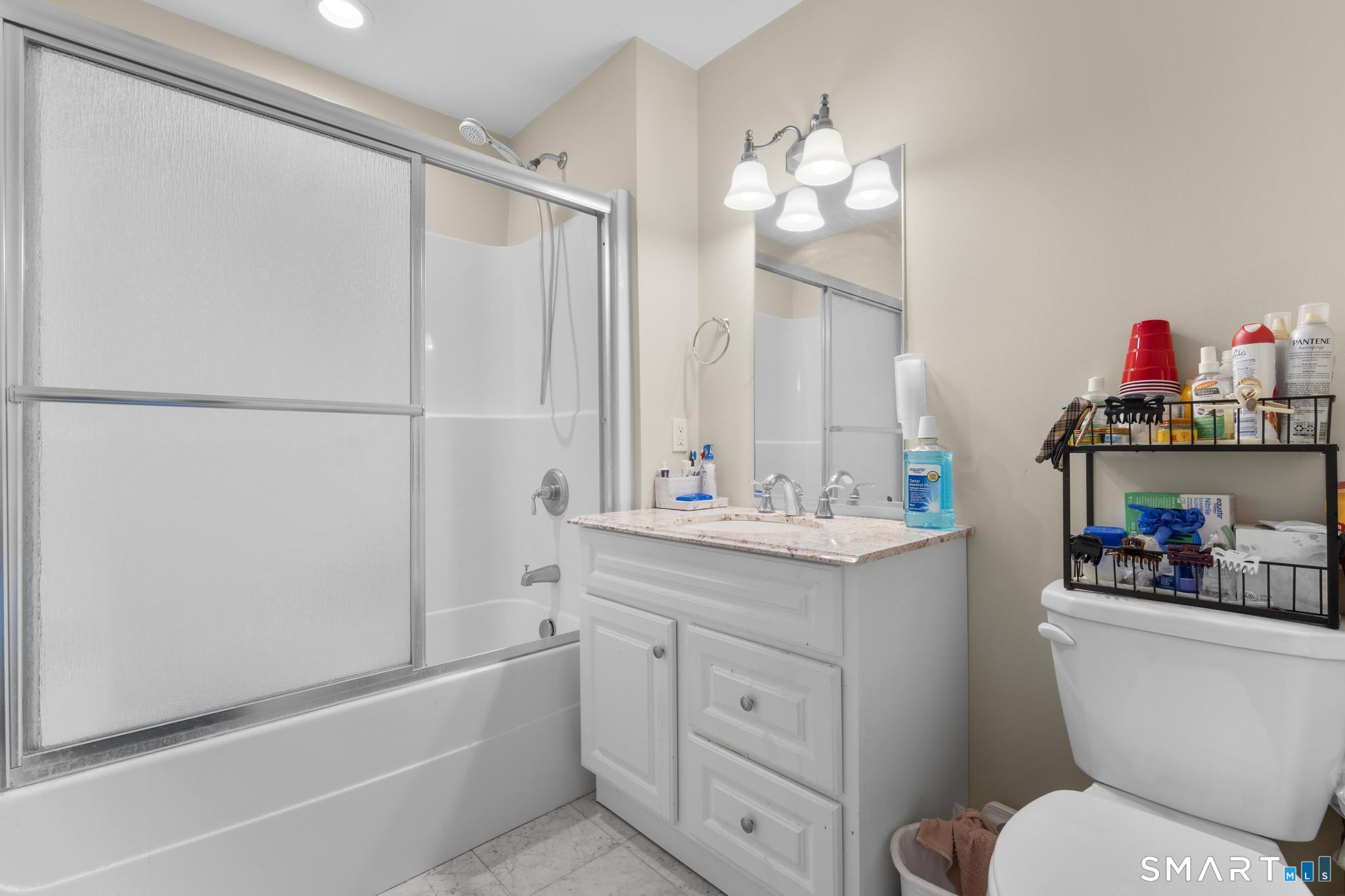 43 Chestnut Grove Guilford CT 06437