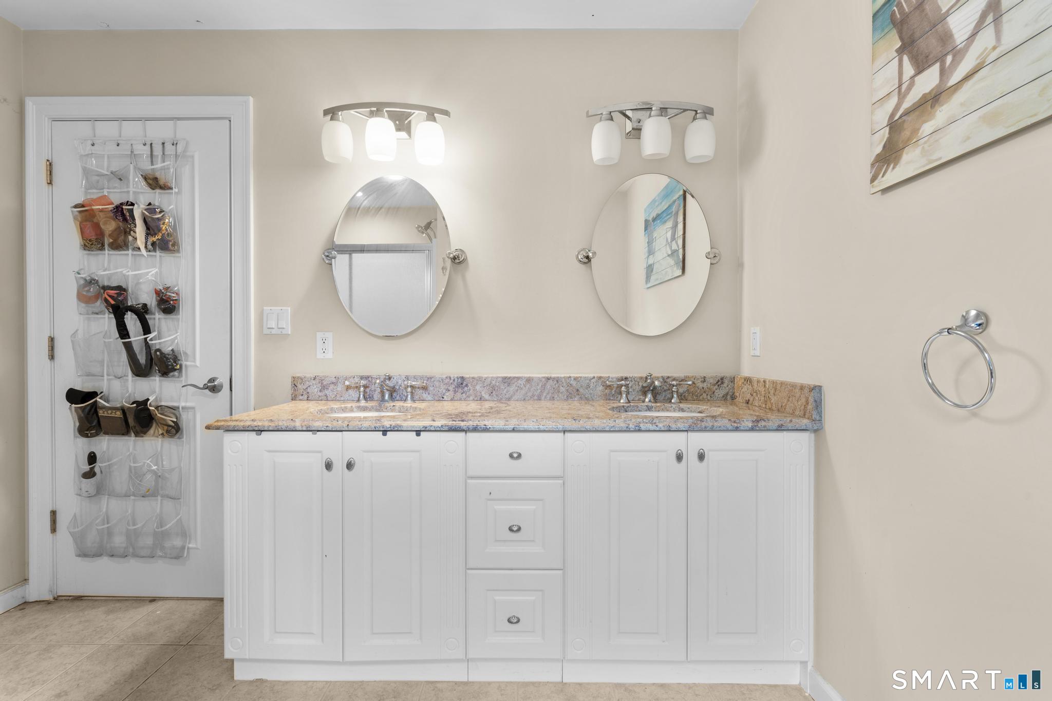 43 Chestnut Grove Guilford CT 06437