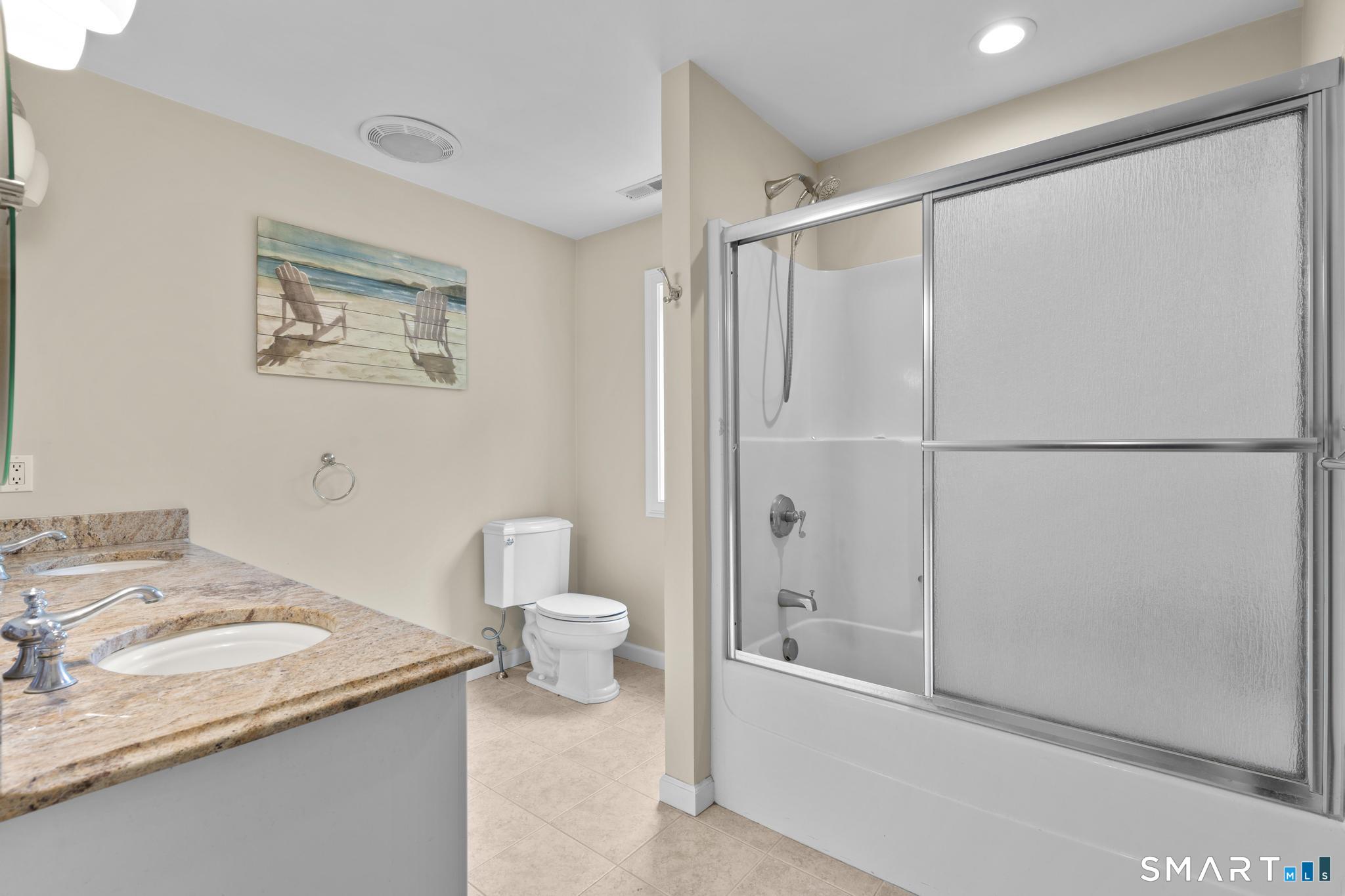 43 Chestnut Grove Guilford CT 06437