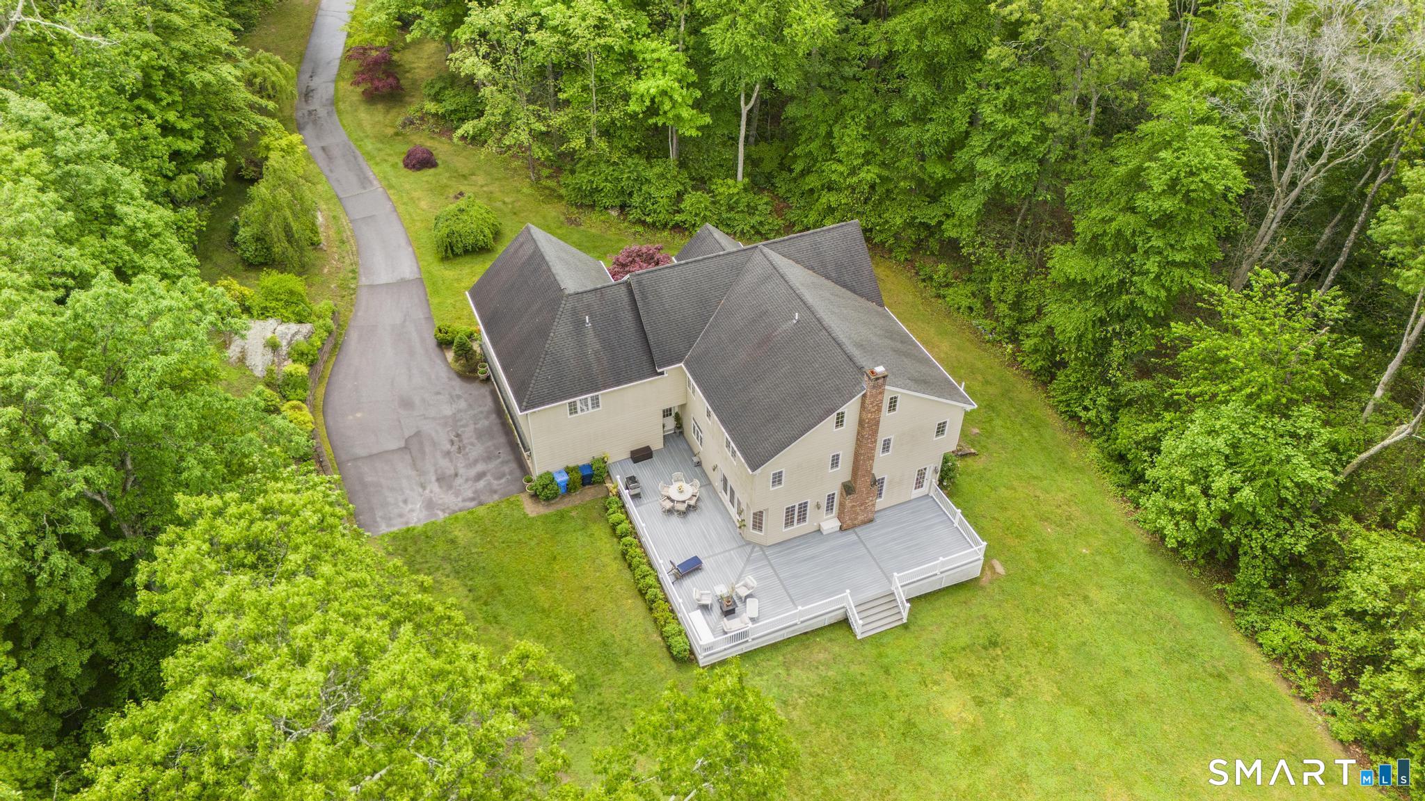 43 Chestnut Grove Guilford CT 06437