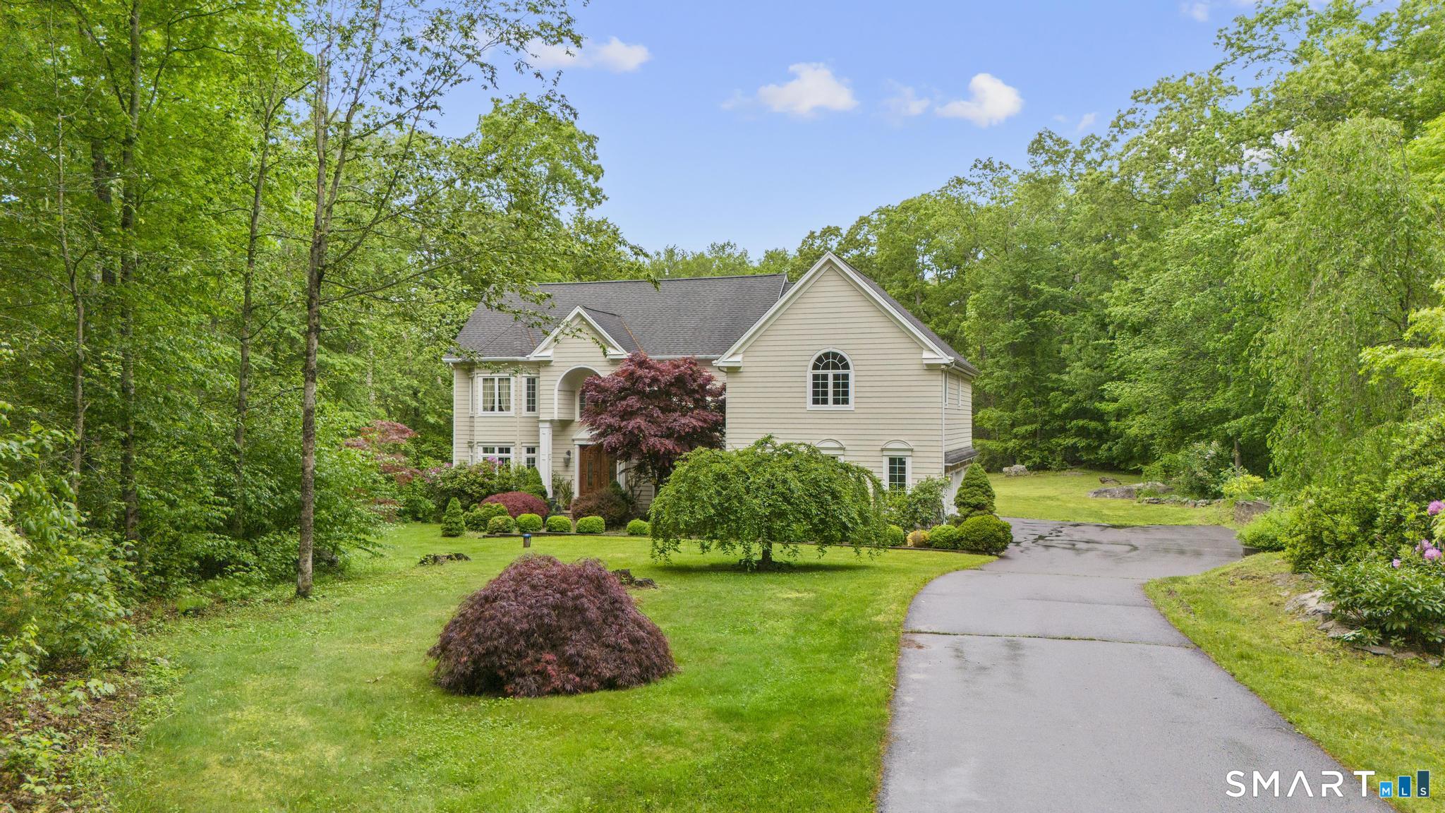 43 Chestnut Grove Guilford CT 06437