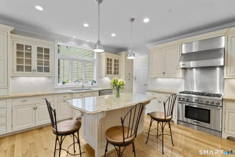 43 Chestnut Grove Guilford CT 06437