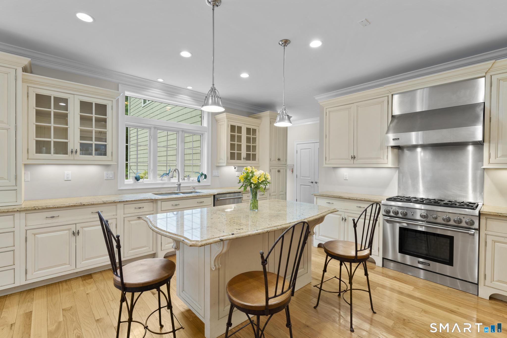 43 Chestnut Grove Guilford CT 06437