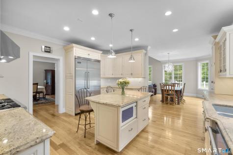 43 Chestnut Grove Guilford CT 06437