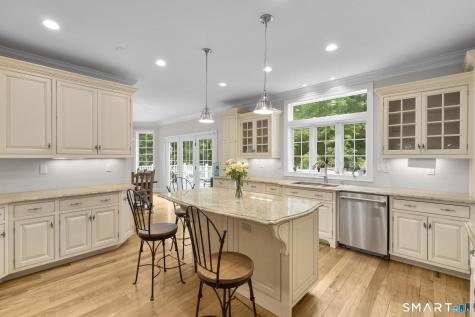 43 Chestnut Grove Guilford CT 06437