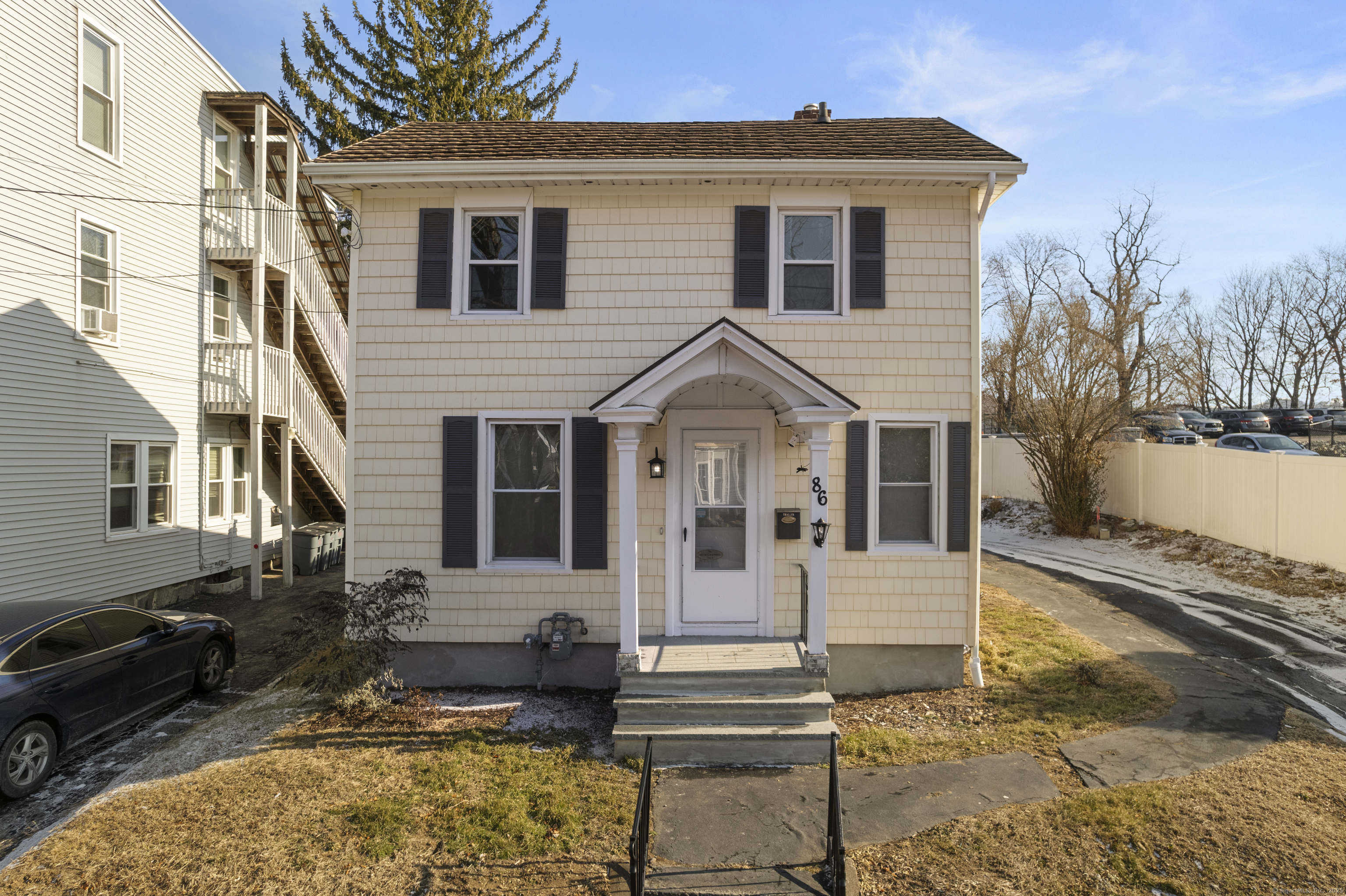 86 Howard Avenue Ansonia CT 06401