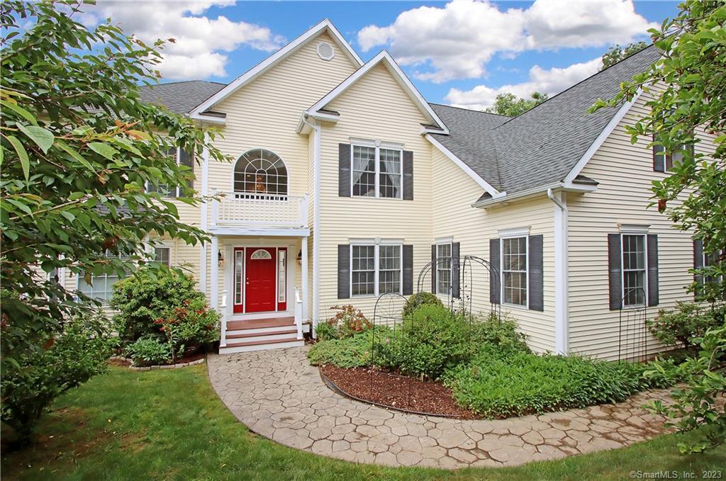 7 Goldfinch Terrace East Lyme CT 06333