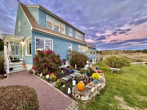 71 Wolcott Avenue Stonington CT 06378