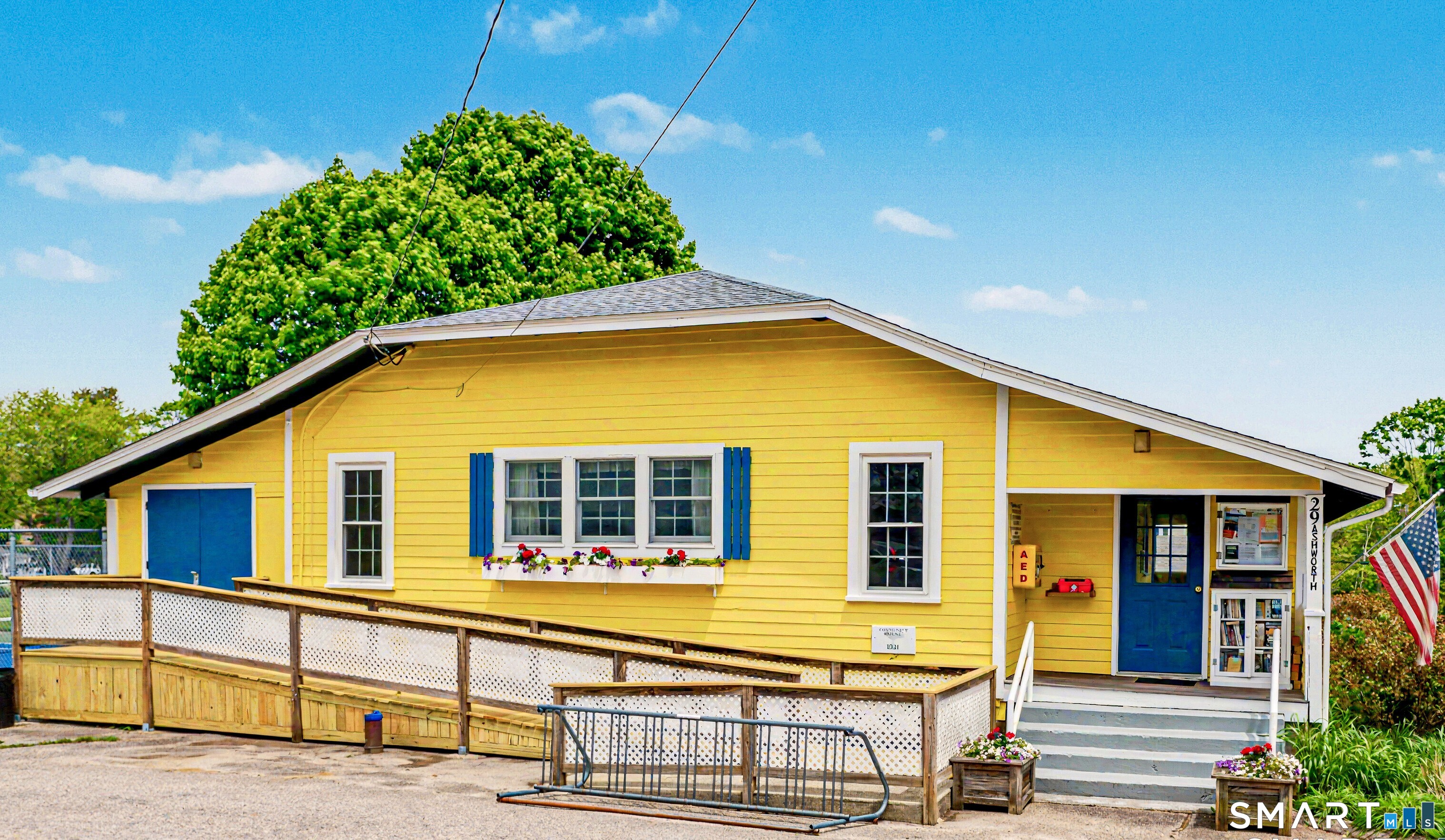 71 Wolcott Avenue Stonington CT 06378