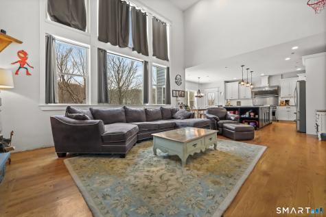 14 Laurelwood Drive New Fairfield CT 06812