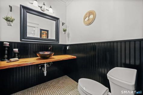 14 Laurelwood Drive New Fairfield CT 06812