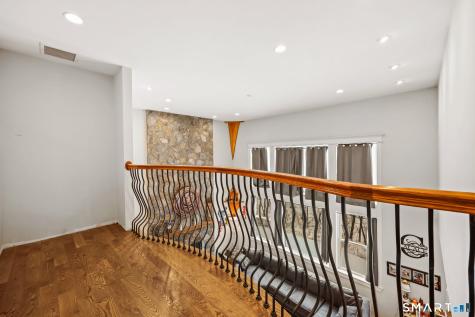 14 Laurelwood Drive New Fairfield CT 06812