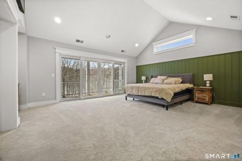 14 Laurelwood Drive New Fairfield CT 06812